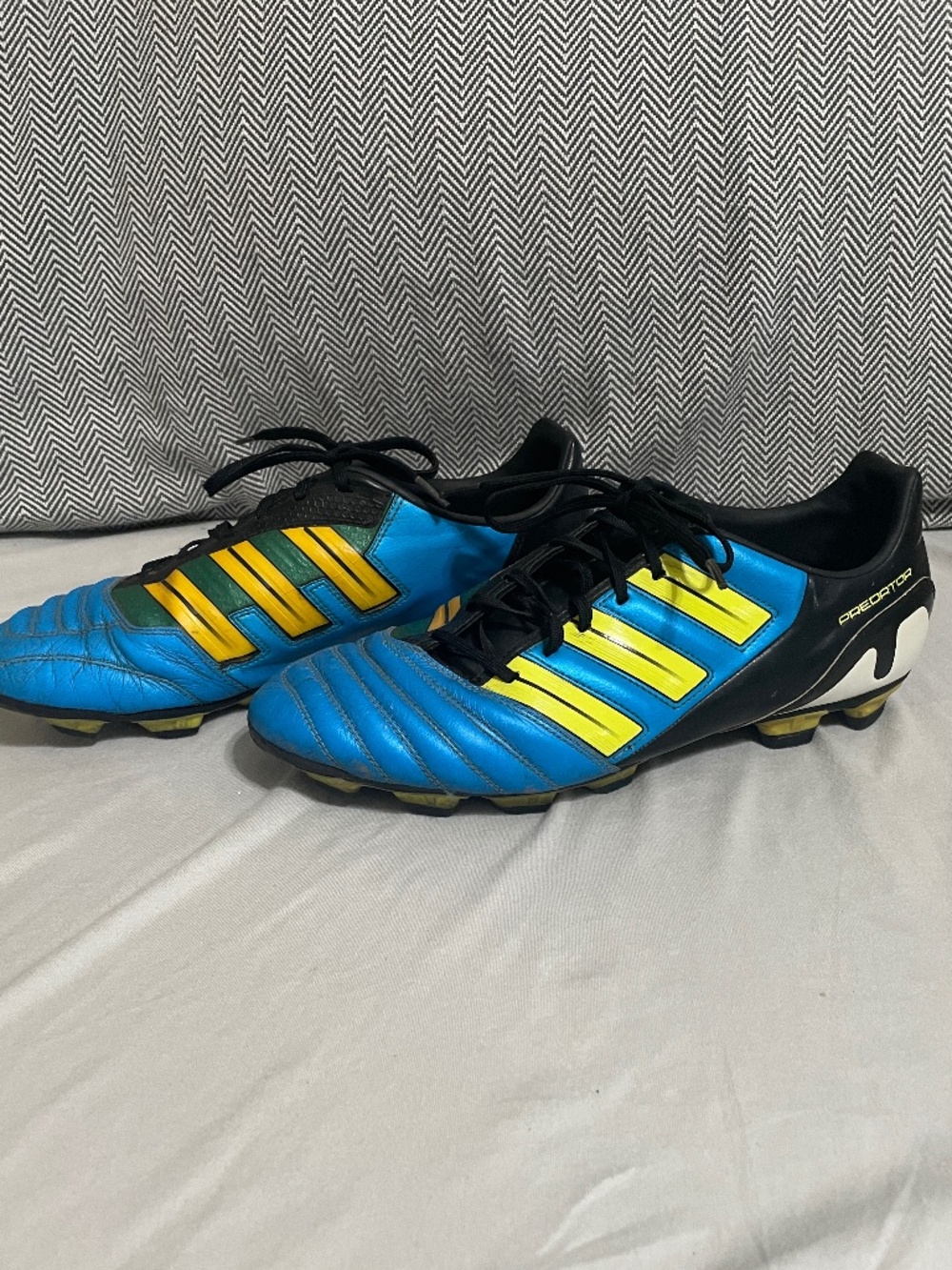 Adidas Vintage Adipower Predator TRX Soccer Cleats - Size 11
